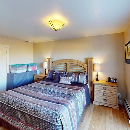 Tacit Shadow Resort Shangri-La King Suite, Gym, Coffee Bar, Hot-Tub, Free Laundry, Food Available 파로완 외부 사진